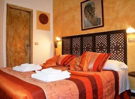 Hotel Everest 2*